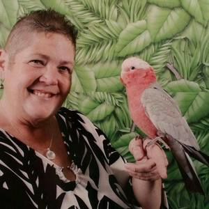 Meet your Posher, Theresa